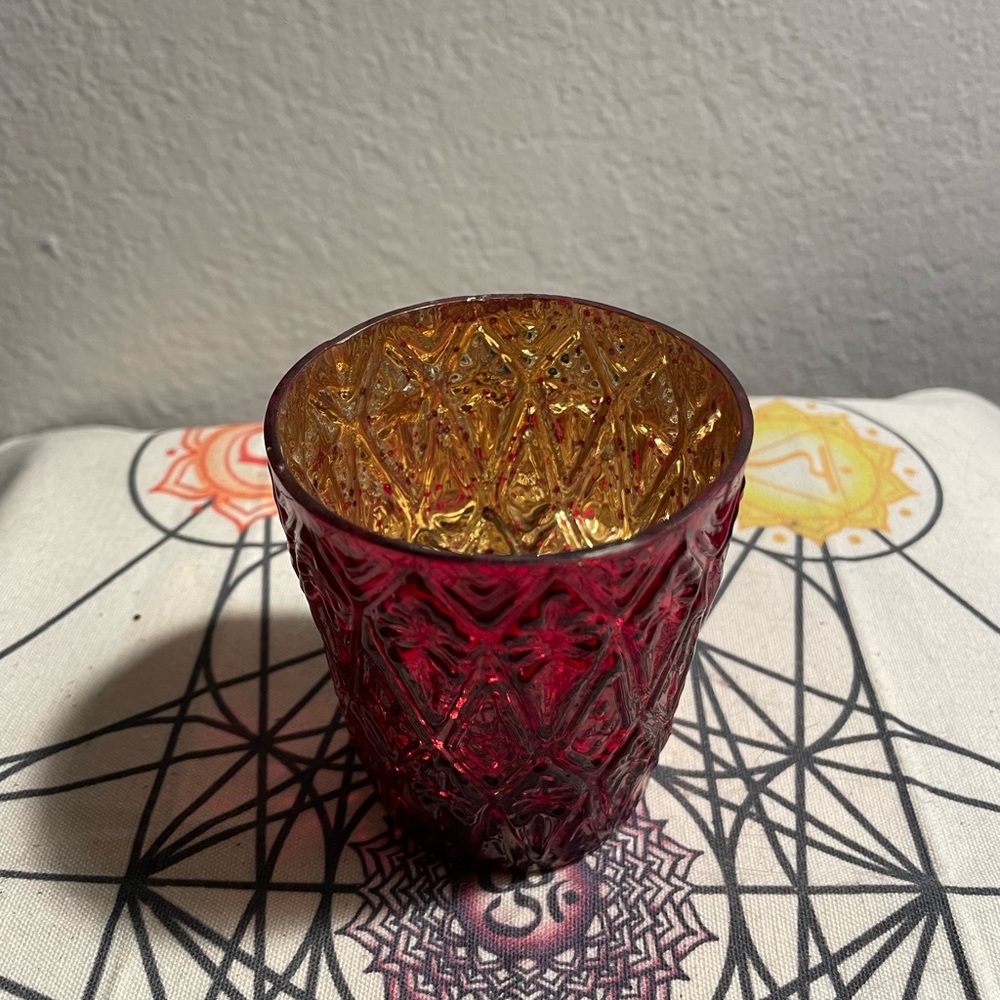 Elegant Red & Gold Glass Candle Holder